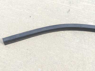 Mercedes Windshield Wiper Cowl Trim Rubber Seal 2218300228 C216 W221 CL550 S550 CL S Class2